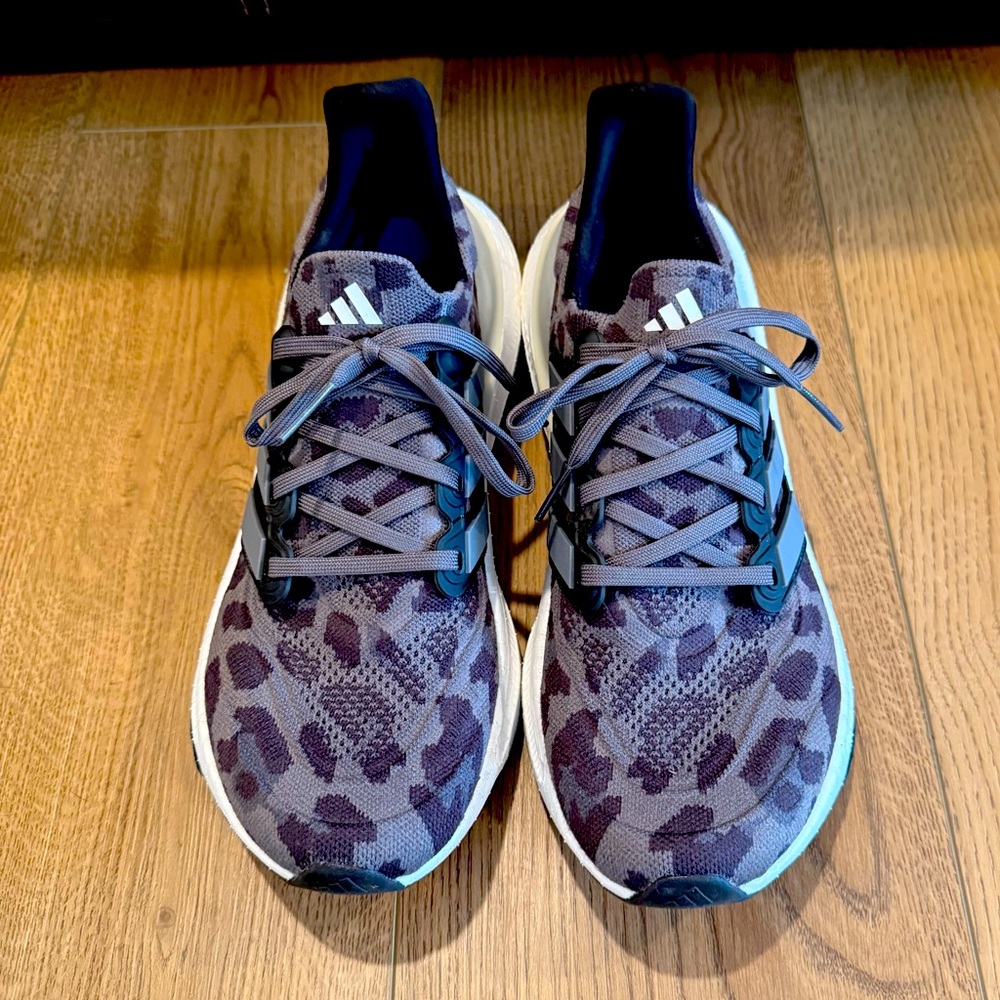 adidas UltraBoost Light Black Leopard Good Condition Men’s Sz 8.5